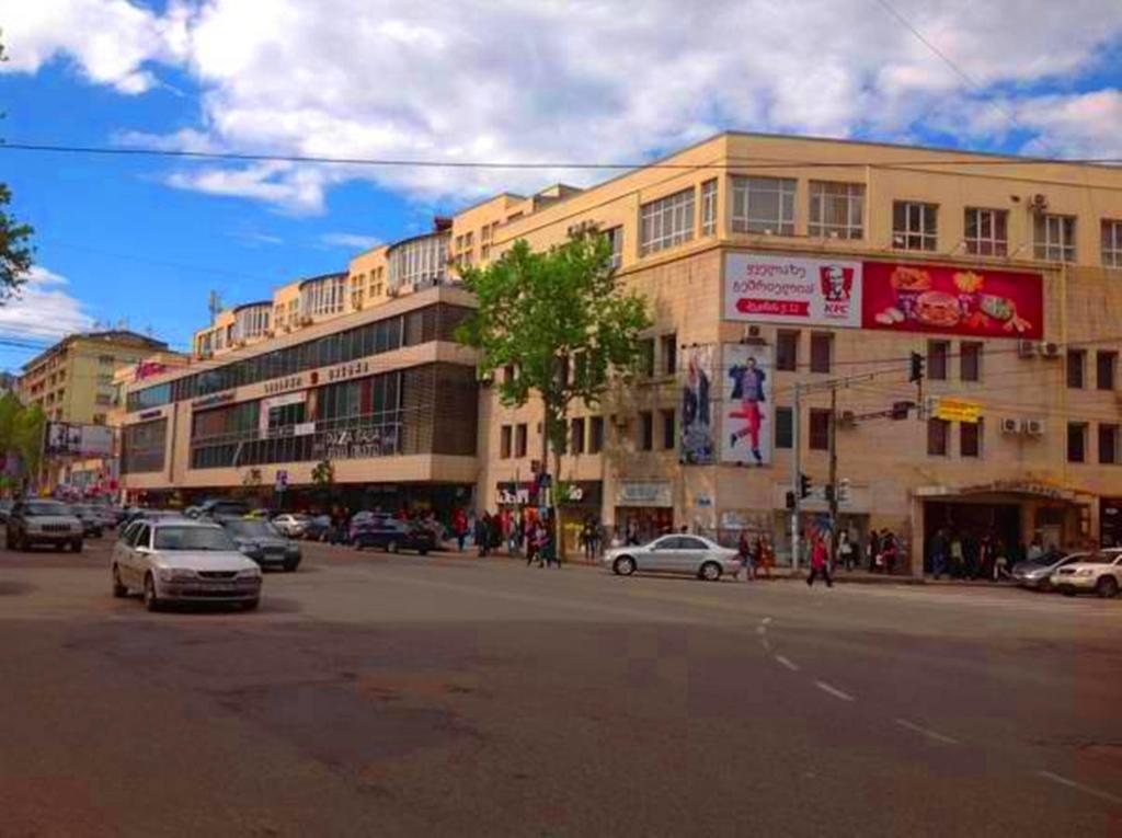 Avenue Hotel Tbilisi Exterior photo